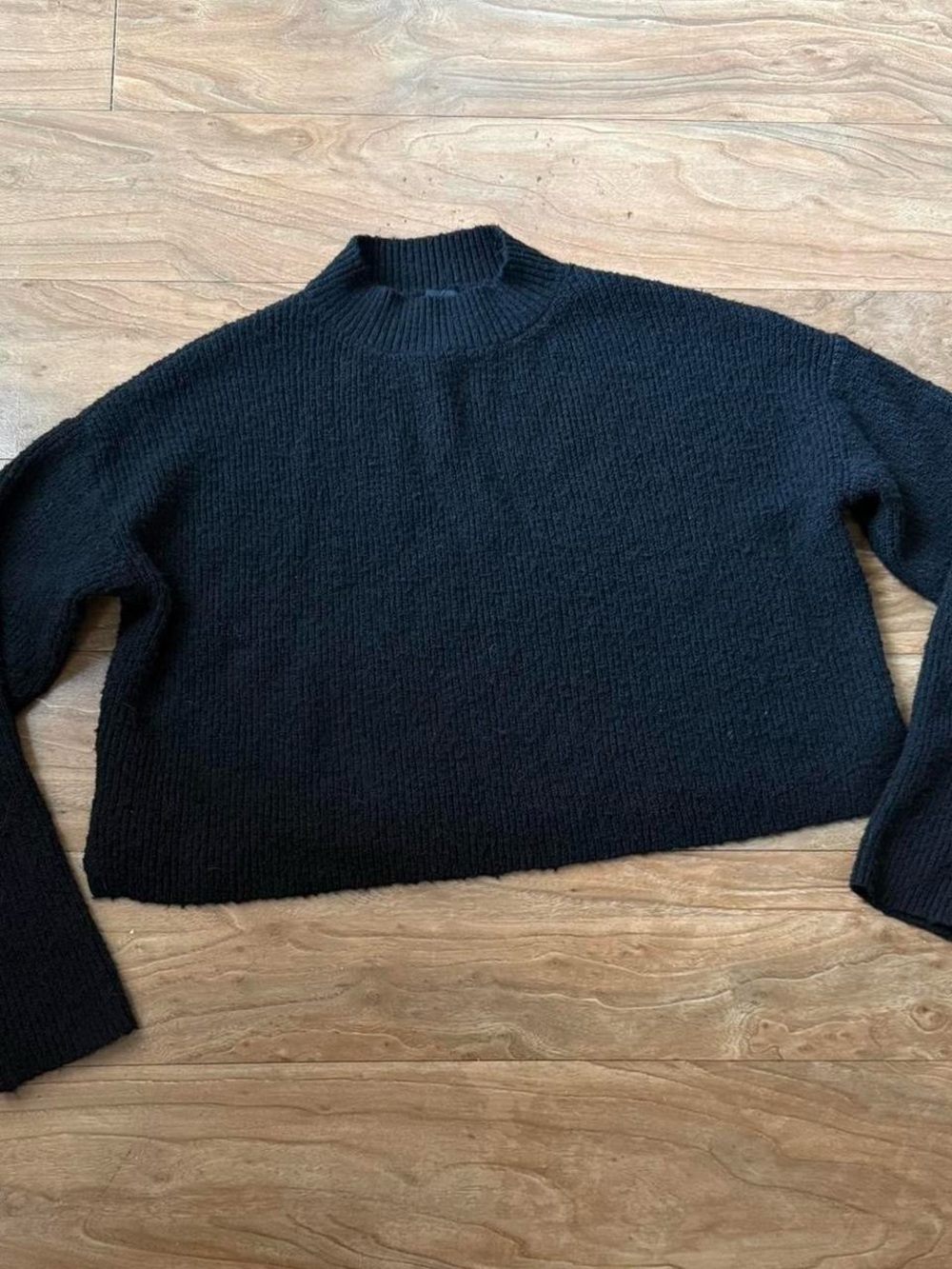 Black Women’s Cropped Mock Neck Sweater